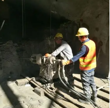 托克托水下抗分散灌浆料特点 水下不分散注浆料介绍