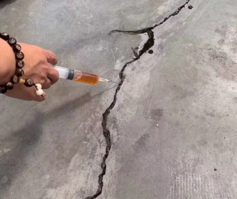 托克托混凝土裂缝修补技术详解​